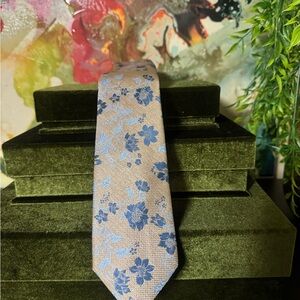 Dockers Blue Floral on Tan Men's Tie